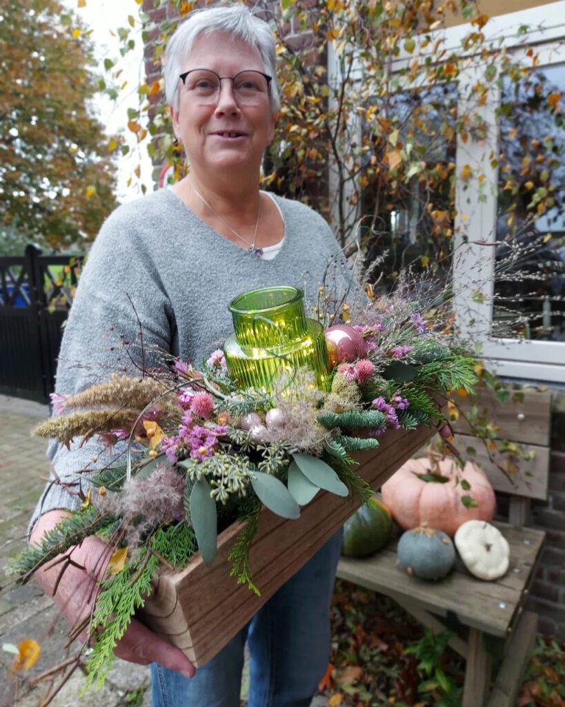 Houten bak met winter stuk